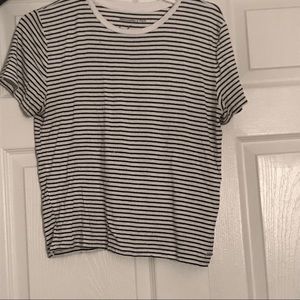 Black and white stripped t shirt